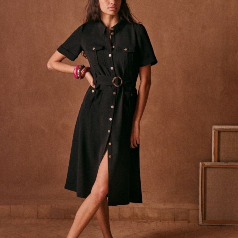 Raquel Dress in Black -- Size 8 US/ 40 FR - Picture 5 of 13
